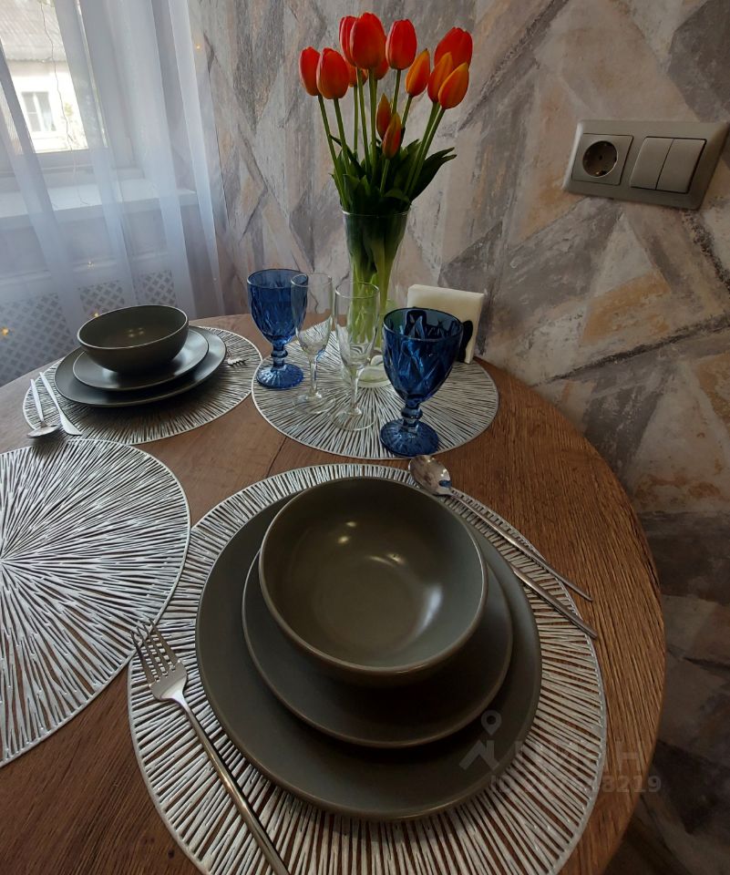 1-к кв. Новгородская область, Старая Русса ул. Крестецкая, 13/9 (41.0 м²)