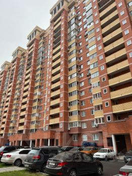 2-комн.кв., 63 м², этаж 18