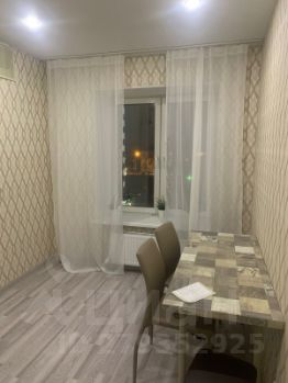 1-комн.кв., 38 м², этаж 3