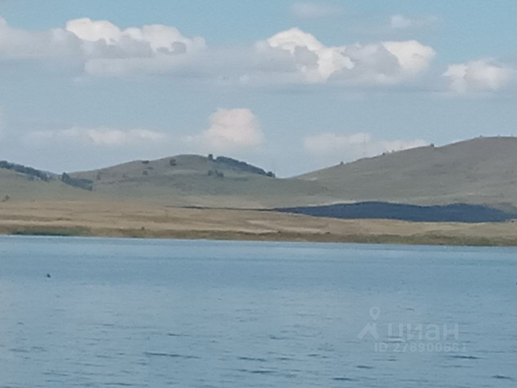 Купить загородную недвижимость в поселке Малый Бугодак Верхнеуральского  района, продажа загородной недвижимости - база объявлений Циан. Найдено 1  объявление