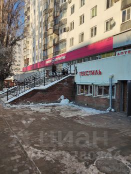 торг. площадь 60 м², этаж 1