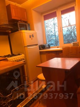 2-комн.кв., 45 м², этаж 3