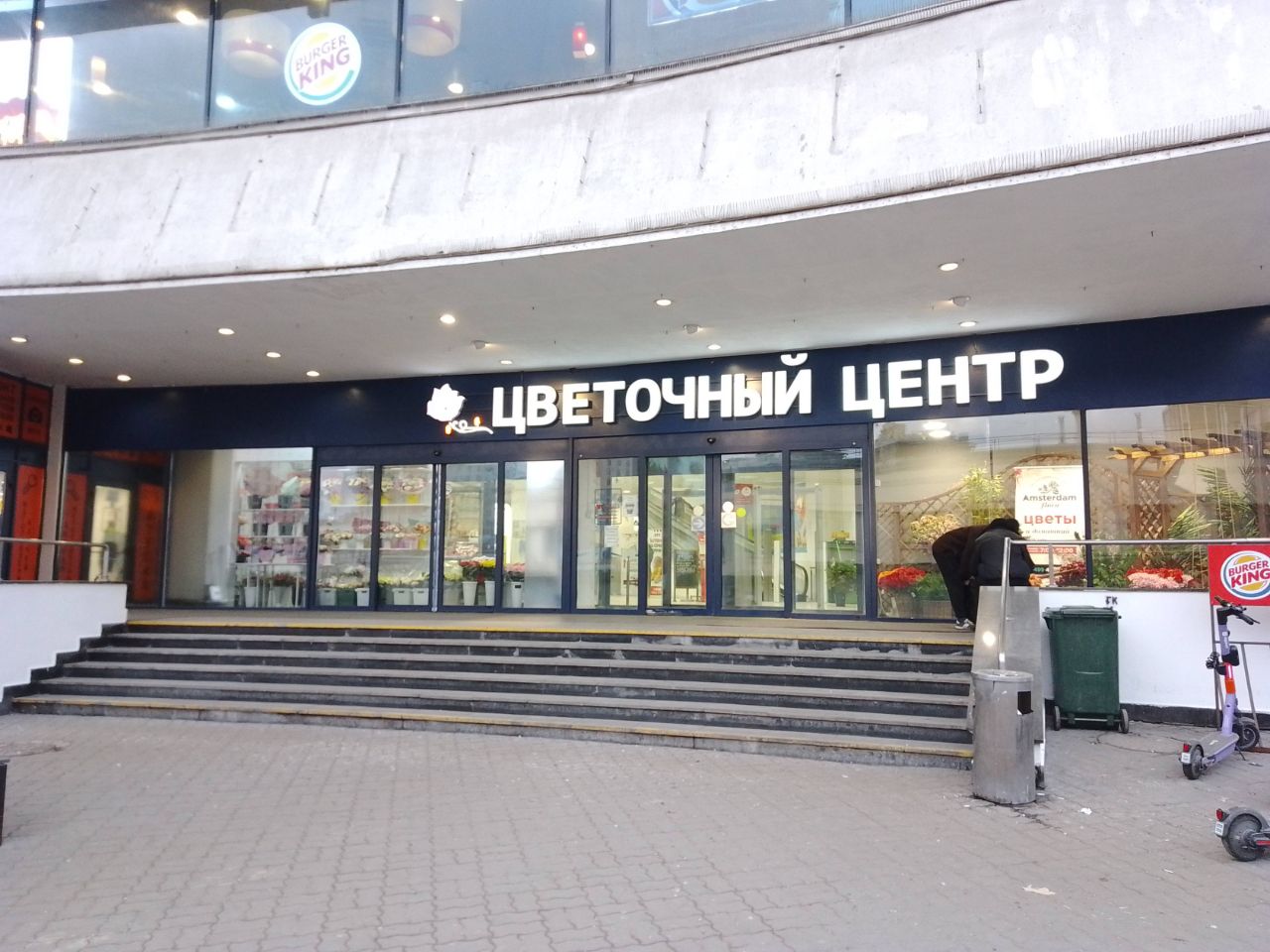 продажа помещений в ТЦ Крестовский (Строение 2)