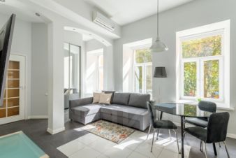 1-комн. кв 50 м2, 1/1 эт
