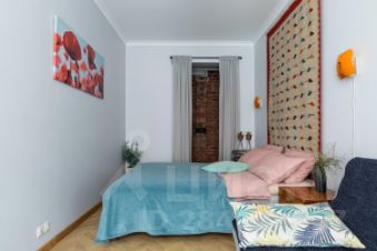 4-комн.кв., 106 м², этаж 2