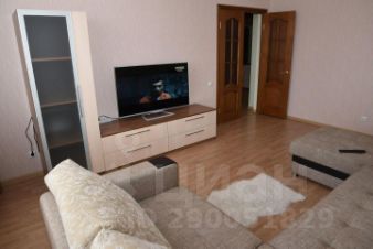 2-комн.кв., 80 м², этаж 1