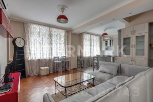 2-комн.кв., 97 м², этаж 2