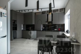 4-комн.кв., 123 м², этаж 3