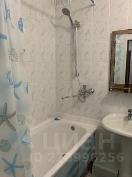 2-комн.кв., 48 м², этаж 3