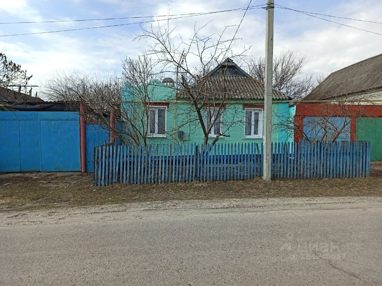 Купить загородную недвижимость на улице Юбилейная в поселке Новосадовый в  сельском поселении Новосадовское, продажа загородной недвижимости - база  объявлений Циан. Найдено 3 объявления