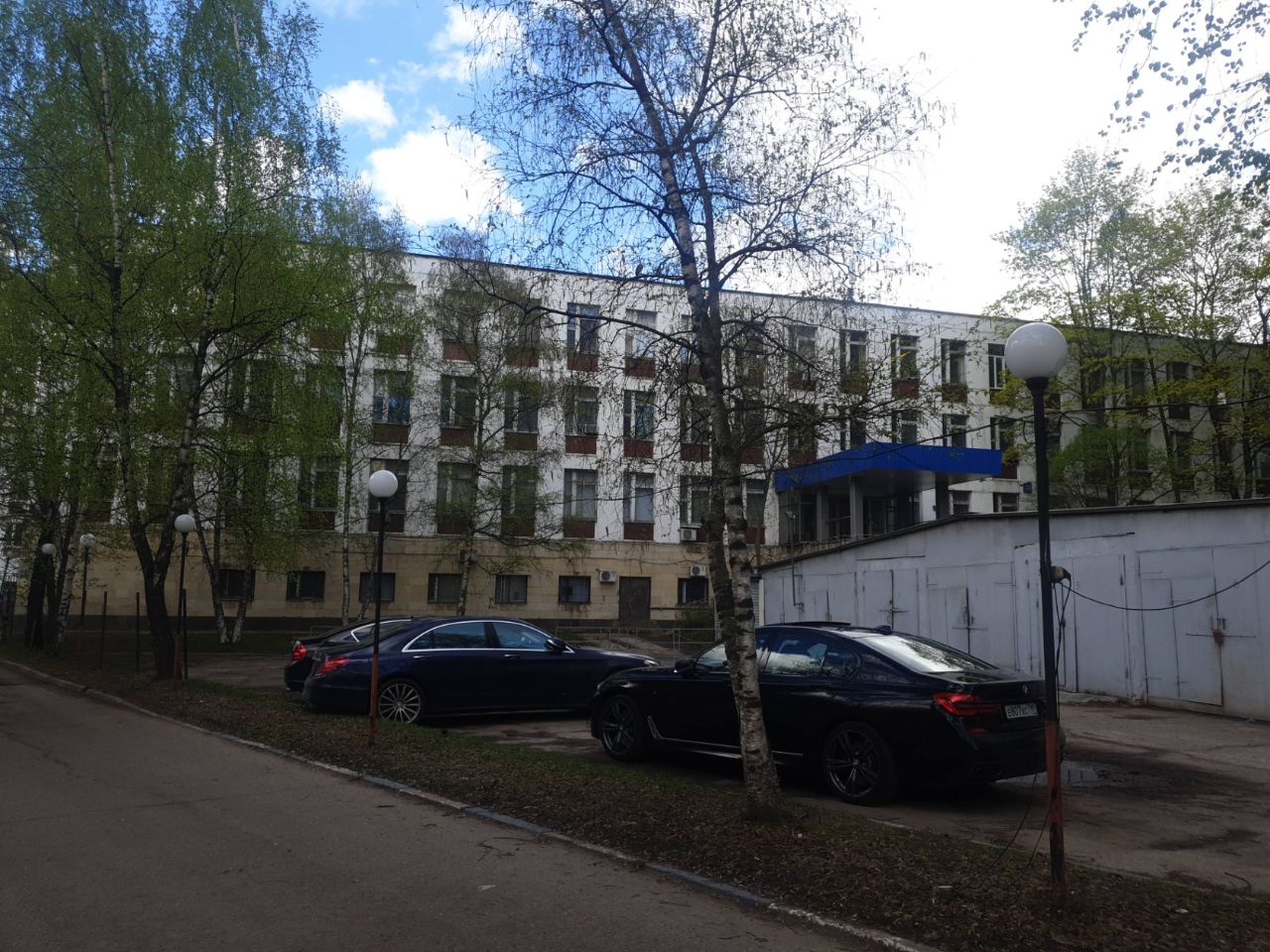 аренда помещений в БЦ на ул. Академика Волгина, 33