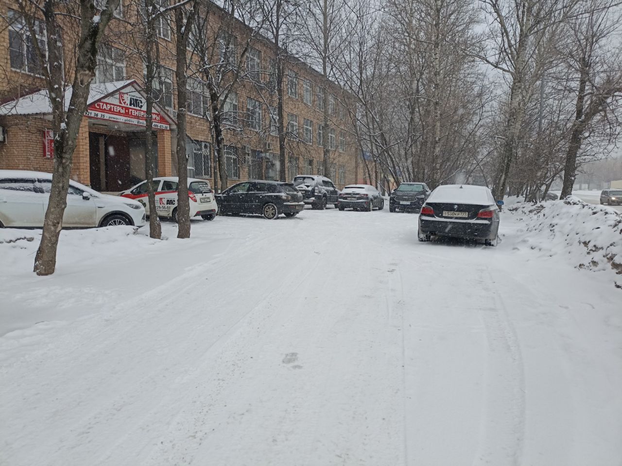 продажа помещений в БЦ на ул. Лобненская, 21