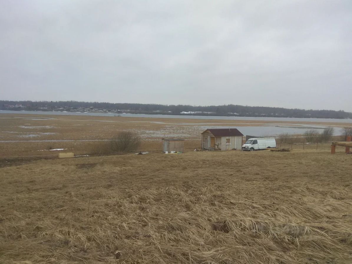 Купить земельный участок без посредников в Чудовском районе Новгородской  области от хозяина, продажа земельных участков от собственника в Чудовском  районе Новгородской области. Найдено 107 объявлений.