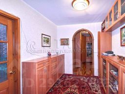 3-комн.кв., 77 м², этаж 6