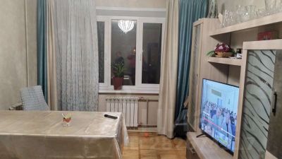 4-комн.кв., 84 м², этаж 1