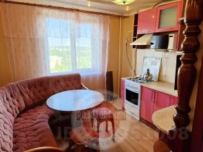 2-комн.кв., 61 м², этаж 4