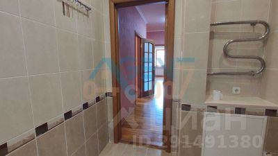 2-комн.кв., 60 м², этаж 4