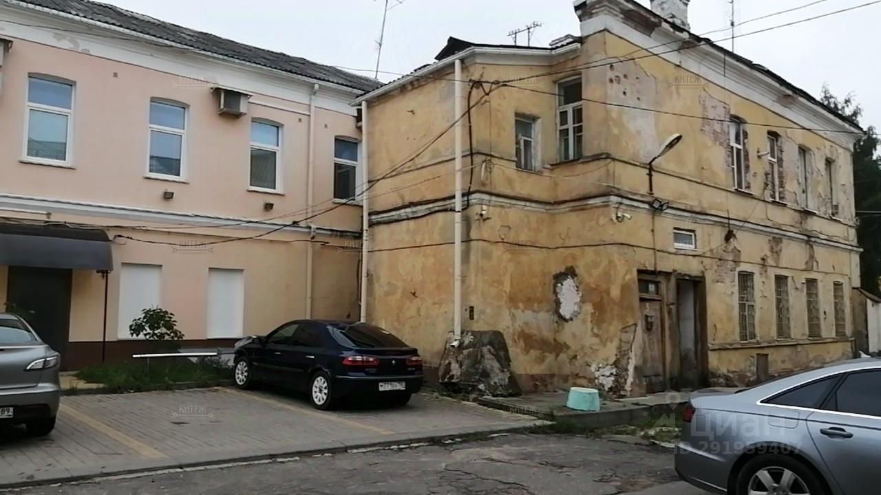 Купить 3-комнатную квартиру без ремонта на улице Суворова в городе Калуга.  Найдено 1 объявление.