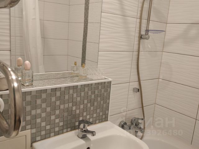 3-комн., 70 м², 1/12 этаж