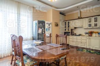 3-комн.кв., 160 м², этаж 5