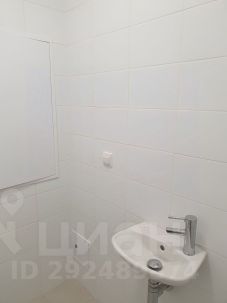 2-комн.кв., 60 м², этаж 14