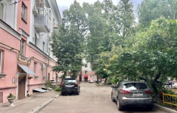 2-комн.кв., 49 м², этаж 1