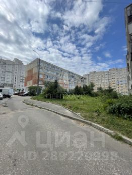 2-комн.кв., 73 м², этаж 3