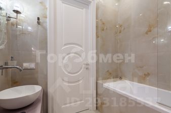 2-комн.кв., 71 м², этаж 20