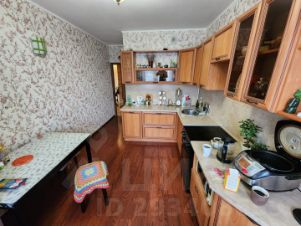 3-комн.кв., 72 м², этаж 3