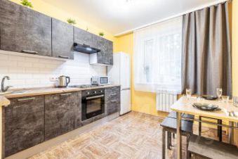 2-комн.кв., 54 м², этаж 1