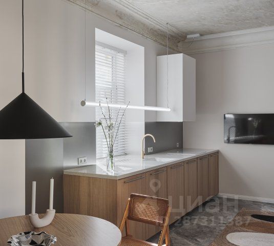 2-комн., 70 м², 1/1 этаж