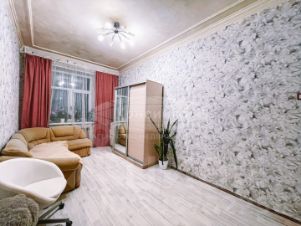 3-комн.кв., 100 м², этаж 4