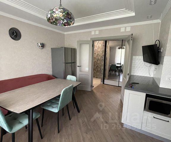 3-комн., 114 м², 1/1 этаж