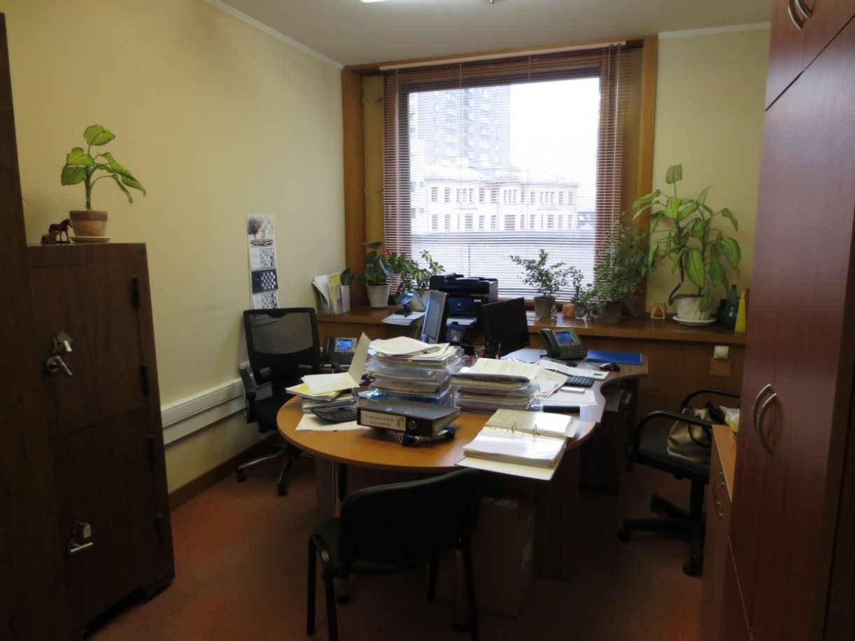 Бизнес Центр на ул. Маши Порываевой, 7сА