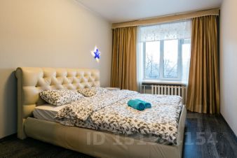 3-комн.кв., 85 м², этаж 3