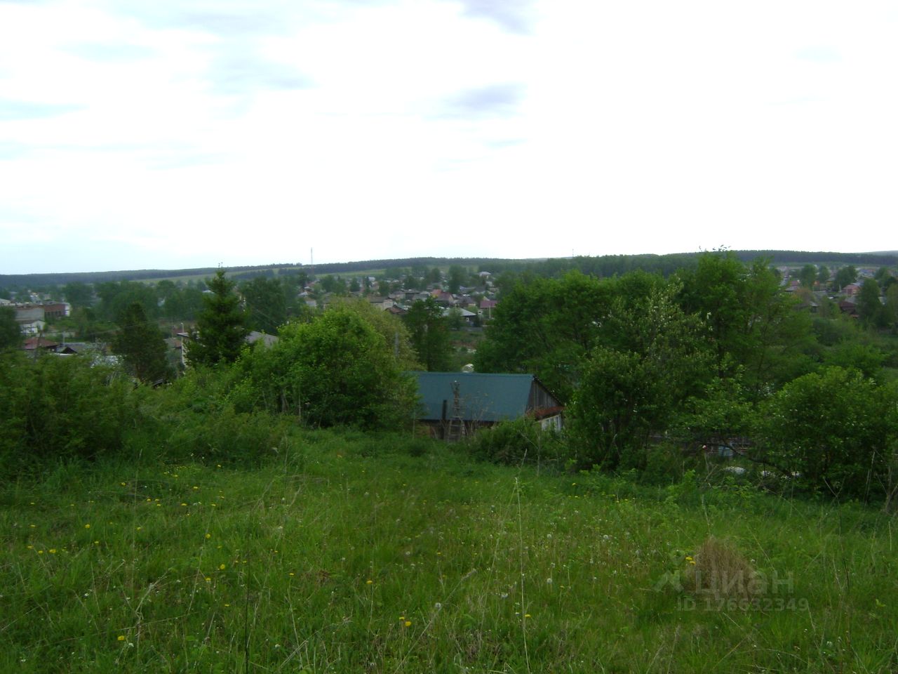 Купить загородную недвижимость на улице Трудовая в поселке Юго-Камский в  сельском поселении Юго-Камское, продажа загородной недвижимости - база  объявлений Циан. Найдено 1 объявление