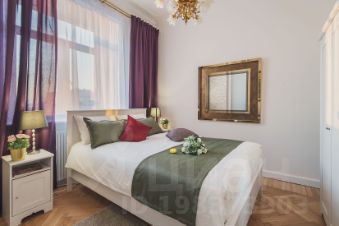 4-комн.кв., 100 м², этаж 8