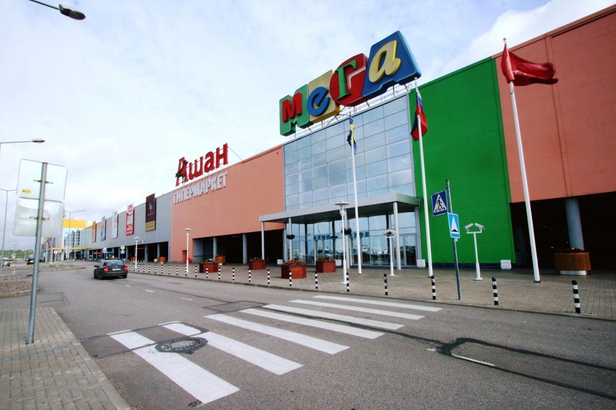 аренда помещений в ТРЦ Мега Дыбенко