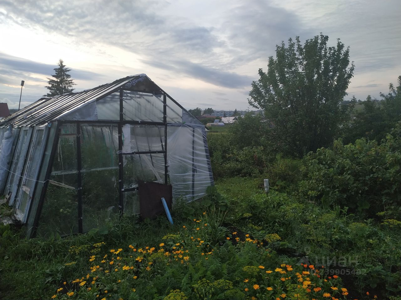 Купить загородную недвижимость на улице Орджоникидзе в городе Михайловск,  продажа загородной недвижимости - база объявлений Циан. Найдено 1 объявление