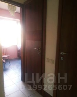 2-комн.кв., 50 м², этаж 3