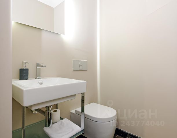 2-комн. апарт., 110 м², 28/85 этаж