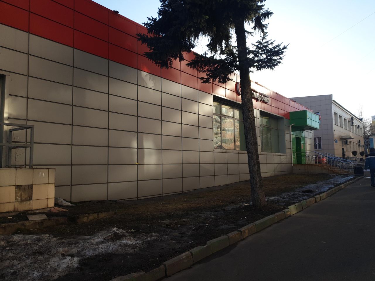 аренда помещений в ТЦ на ул. Газопровод, 6А