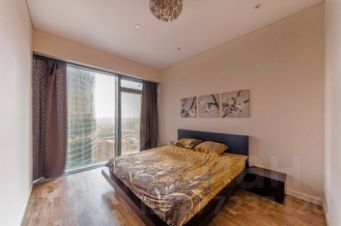 3-комн.кв., 230 м², этаж 37