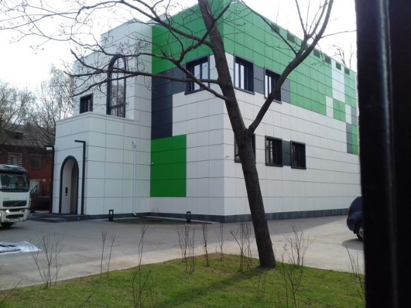 Отдельно стоящее здание на ул. 1-я Энтузиастов, 2А