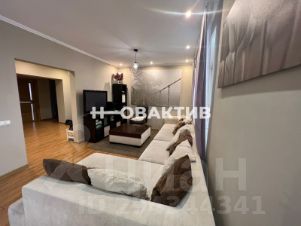 4-комн.кв., 117 м², этаж 2