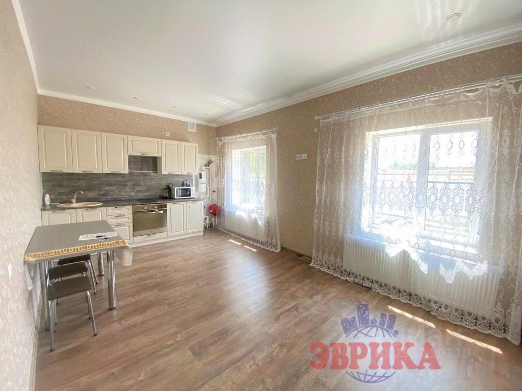 Продажа однокомнатной квартиры 52,3м² ул. Маршала Жукова, Крымск,  Краснодарский край, Крымский район - база ЦИАН, объявление 291110119