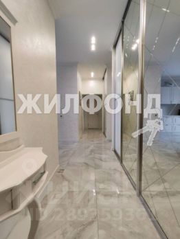 4-комн.кв., 101 м², этаж 8