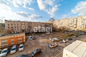 4-комн.кв., 148 м², этаж 4