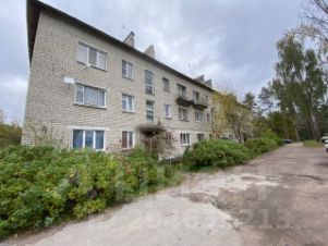 3-комн.кв., 42 м², этаж 3