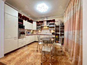 3-комн.кв., 94 м², этаж 1